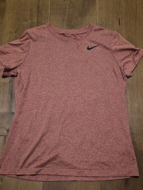 Nike Heathered Rust Red Short Sleeve Tee